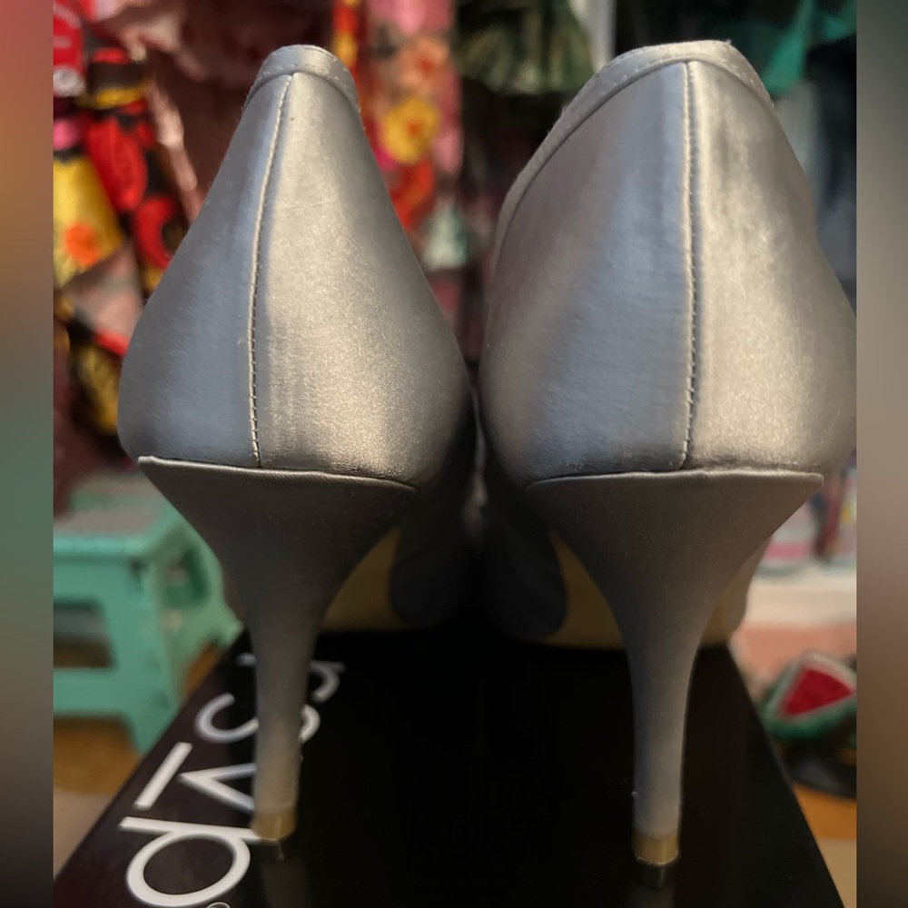 RSVP Sincere Silver Heels - Picture 4 of 6